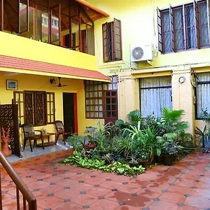 Homestay Chiramel Residency, Kochi